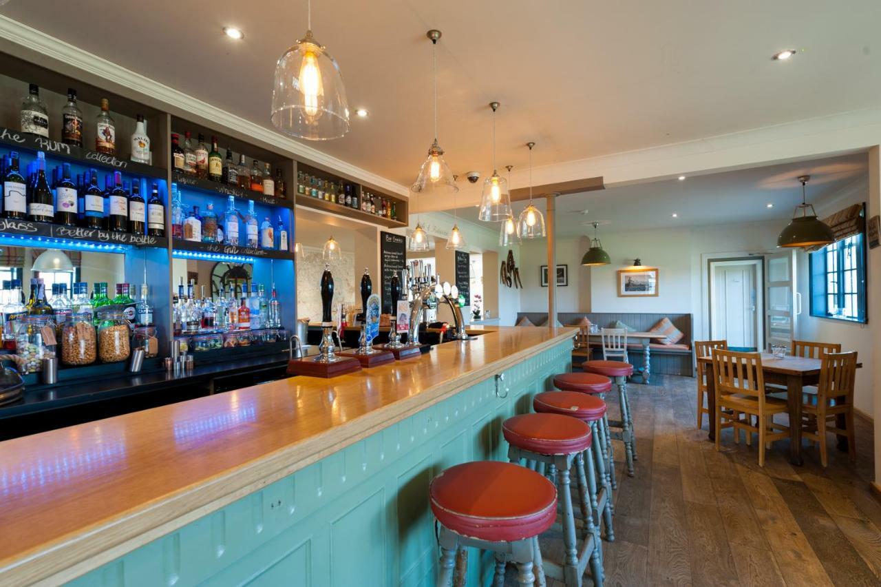 The Shepherd At Langham Boxted  Bagian luar foto
