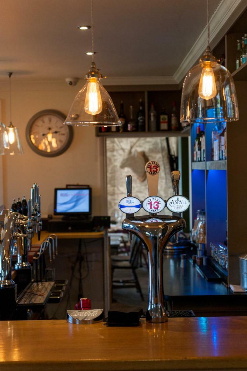 The Shepherd At Langham Boxted  Bagian luar foto